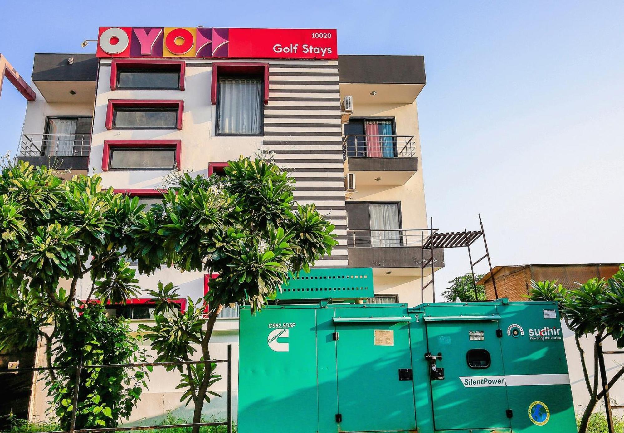 Hotel O Golf Stays Near Aravali Biodiversity Park グルガウン エクステリア 写真