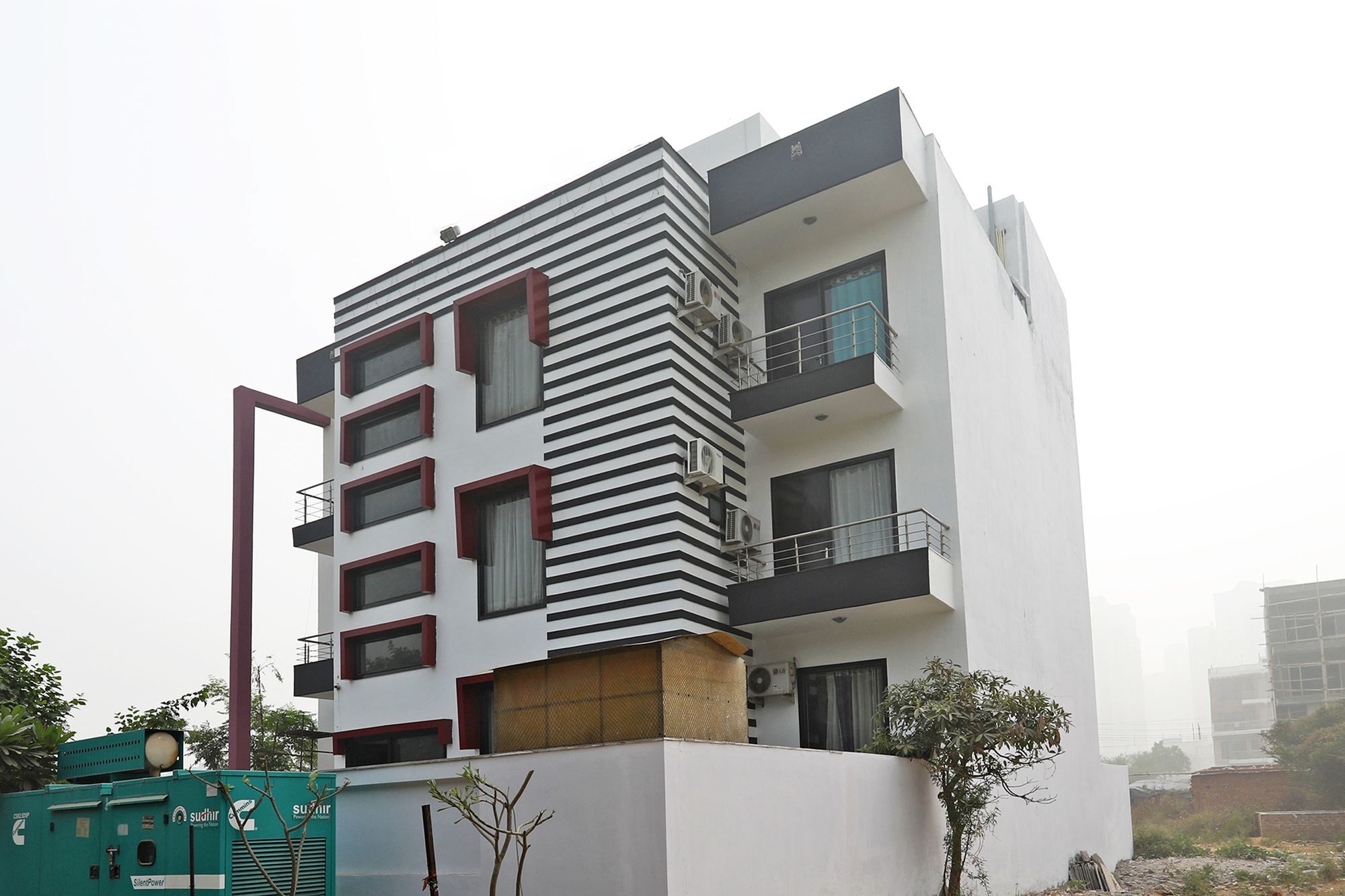 Hotel O Golf Stays Near Aravali Biodiversity Park グルガウン エクステリア 写真